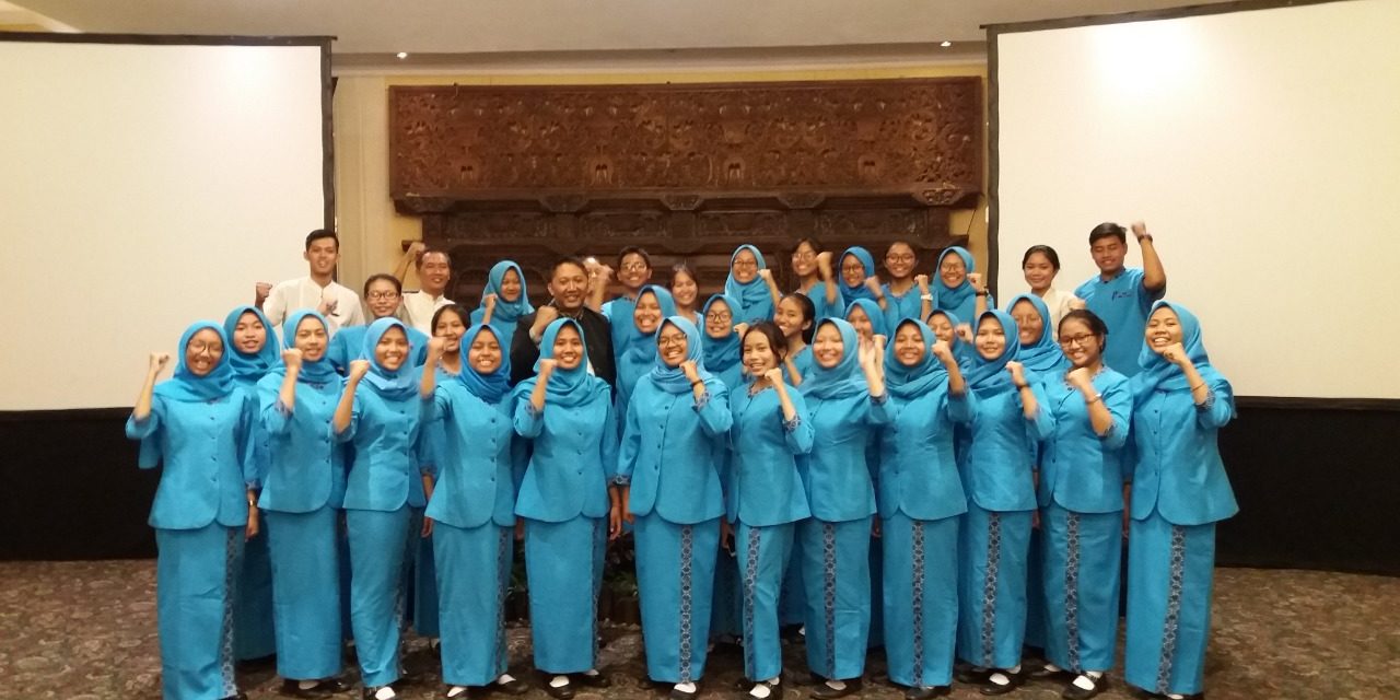 Pengembangan Kompetensi Keahlian Usaha Perjalanan Wisata