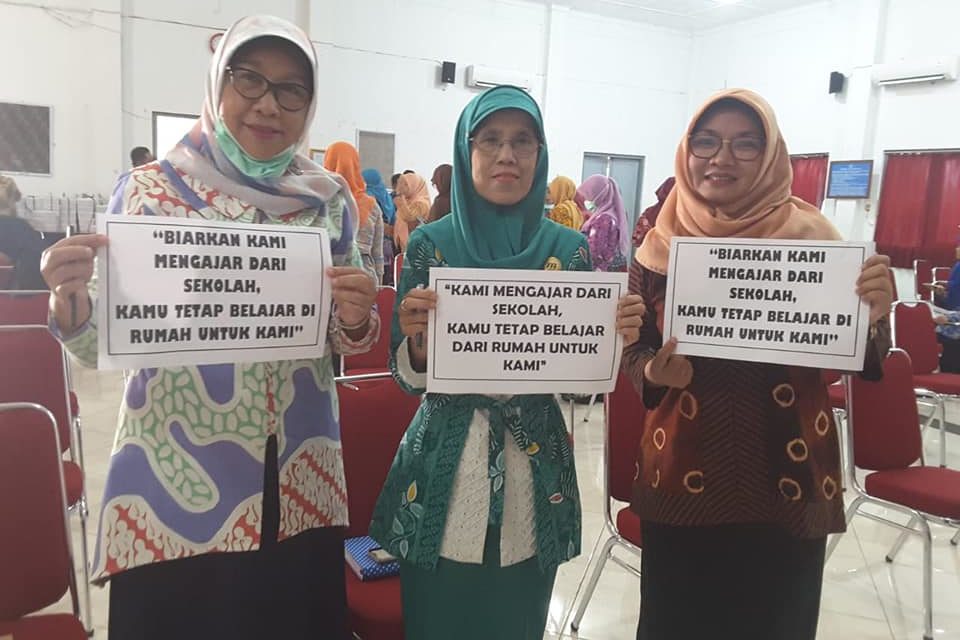 Briefing Guru Karyawan dan Pelatihan Pembelajaran Jarak Jauh / Daring Class