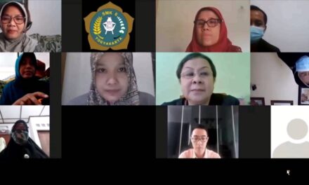 Buka Kelas Industri De Wave SPA dan Reflexologi